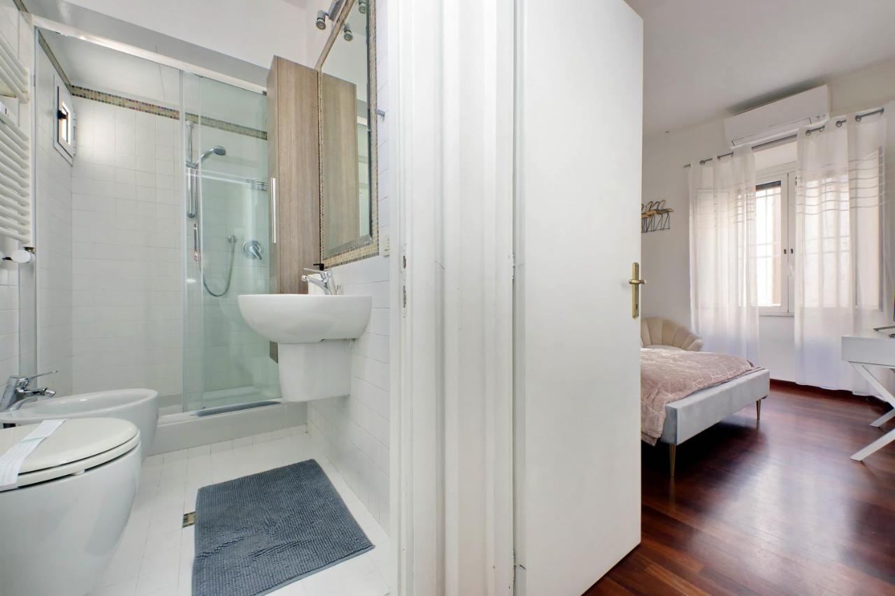 Domus Lou Elegante Appartamento In Trastevere Roma Buitenkant foto